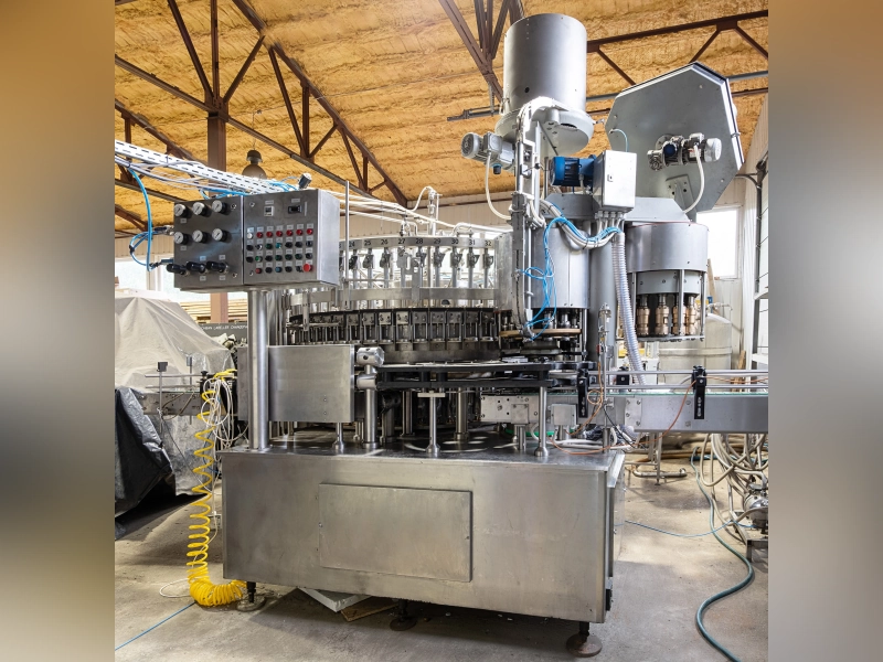 Photo #1 of Used Isobaric Filling Machine Sarcmi AZZURRA  60/12/12