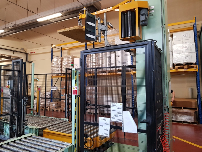 Photo #1 of Tosa 101