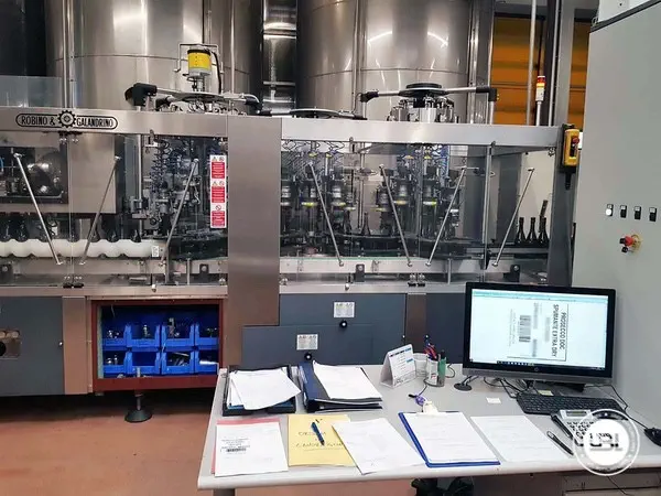 Photo #1 of Used Capsuling Machine Robino & Galandrino model ZENITH Z 3/24 with optical centering