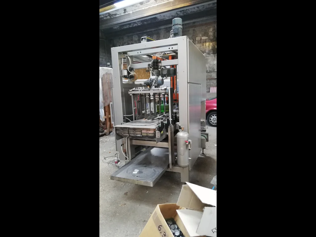 Photo #3 of Used Case Packer TMG Year 1997 4200 bph