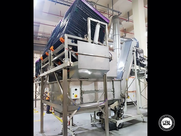 Photo #1 of Used Blow Molding Machine KHS BLOMAX 16 GEN III