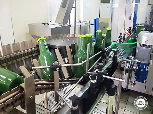 Photo #4 of Used Tilt Conveyor 12 000 BPH