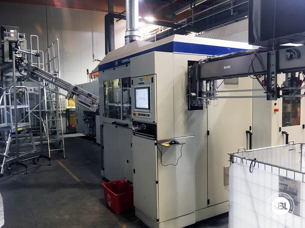 Photo #1 of Used Blow Molding Machine KHS Blomax 16