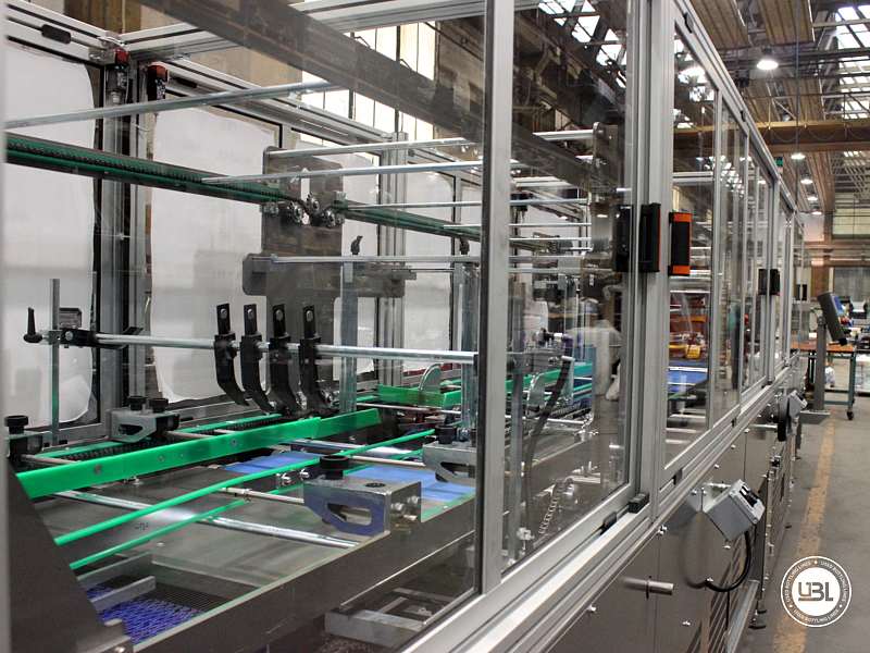 Photo #3 of Automatic Shrink Wrapper automatic overlapping film