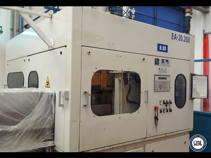 Photo #1 of Used Blow Moulding Machine SIAPI EA20-120- Year 2004 1800 Bph