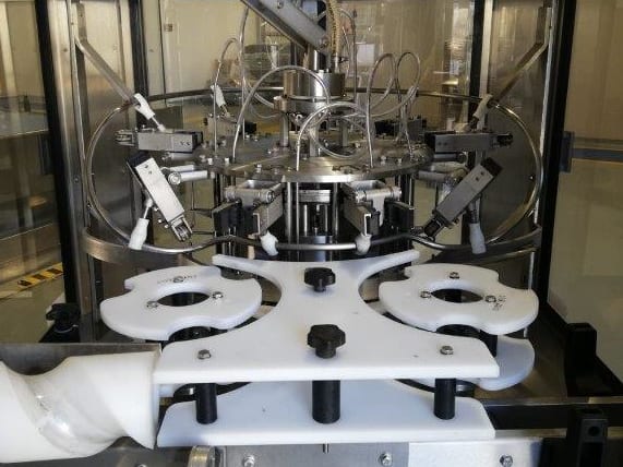 Photo #1 of Used Blower And Rinser Costec Sfs/9 250 Year 2006