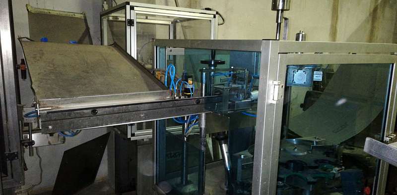 Photo #6 of Used Capsuling Machine Nortan Unicap 35S 1 Head 900 Bph