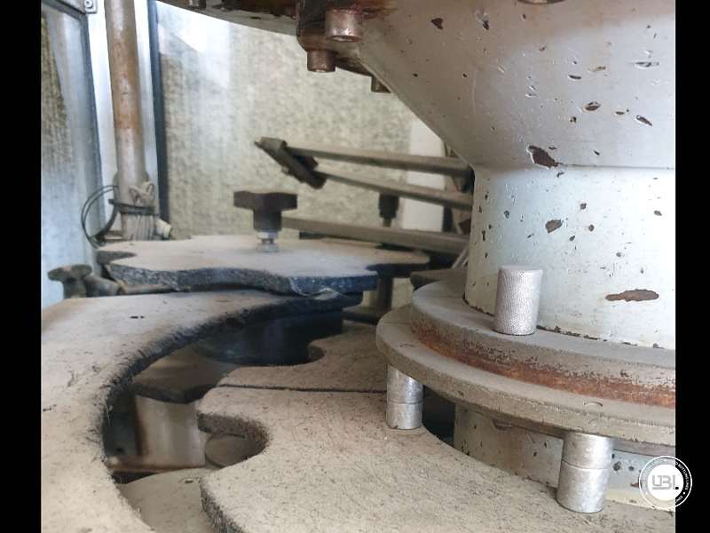 Photo #3 of Used Capping Machine Bertolaso DELTA 509 R 9 heads 14500 bph