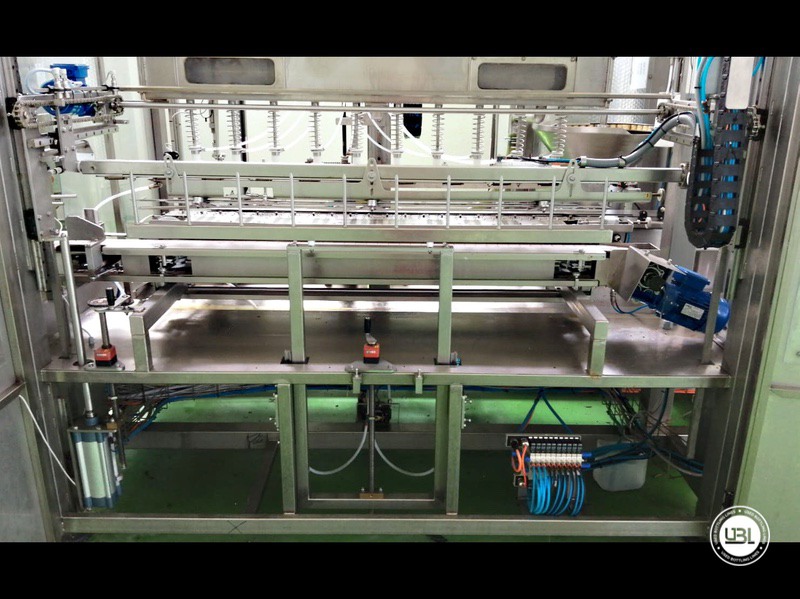 Photo #6 of Used filling monoblock POLARIS Model B6 Oil and Spirits 1500 bph