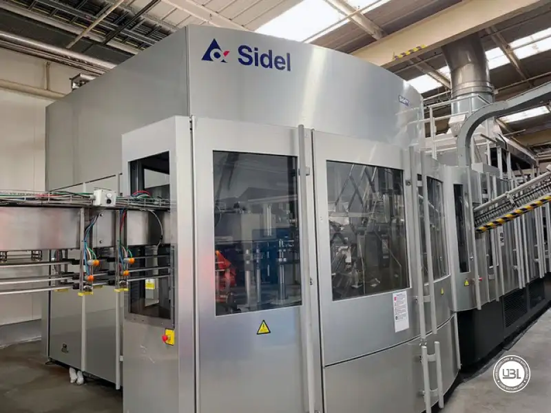 Photo #1 of Used Complete Bottling Machines for PET 2006 – 30 000 bph