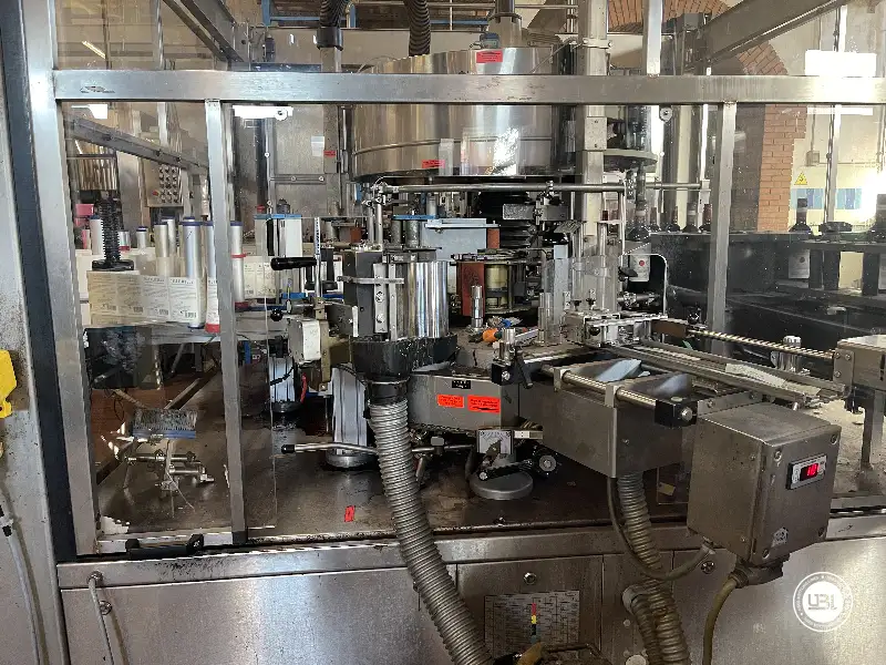 Photo #8 of Used Bertolaso Bottling Line for Sale 7000 bph – 1999