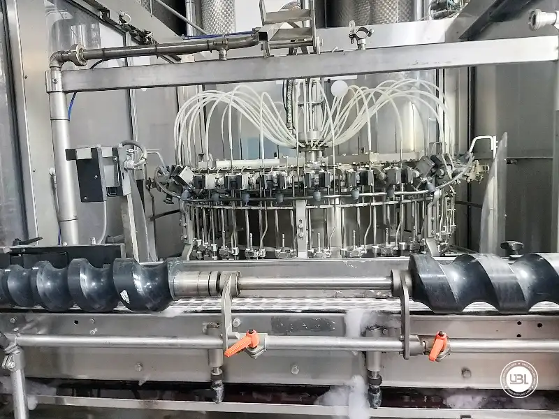 Photo #13 of Used Bertolaso Bottling Line for Sale 7000 bph – 1999