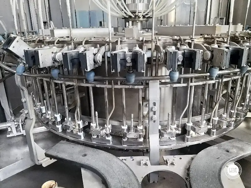 Photo #15 of Used Bertolaso Bottling Line for Sale 7000 bph – 1999