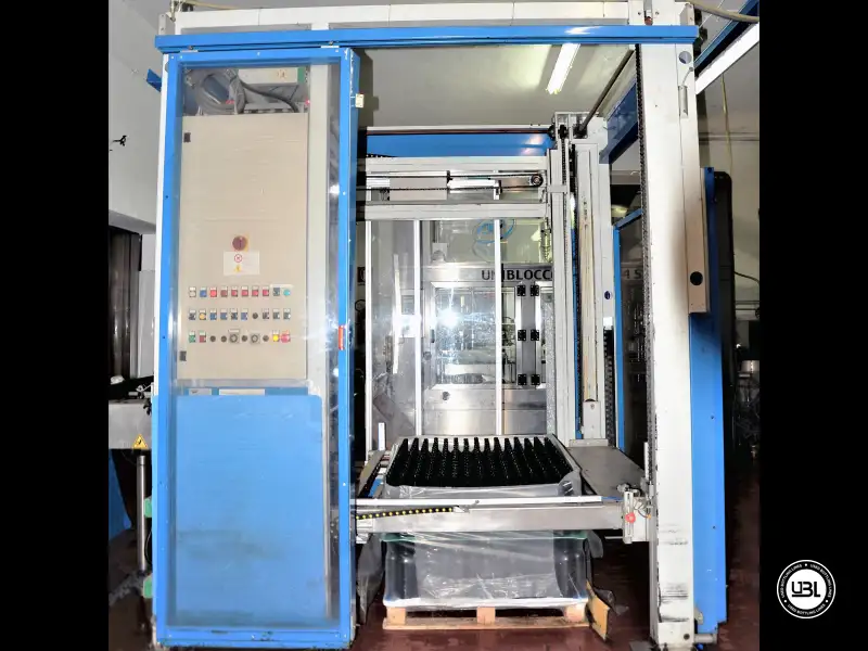 Photo #4 of Complete Used Wine Filling Line 2000