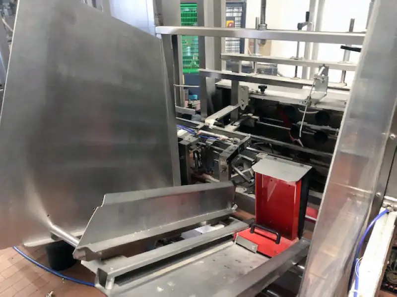 Photo #17 of Complete Used Wine Filling Line 2000