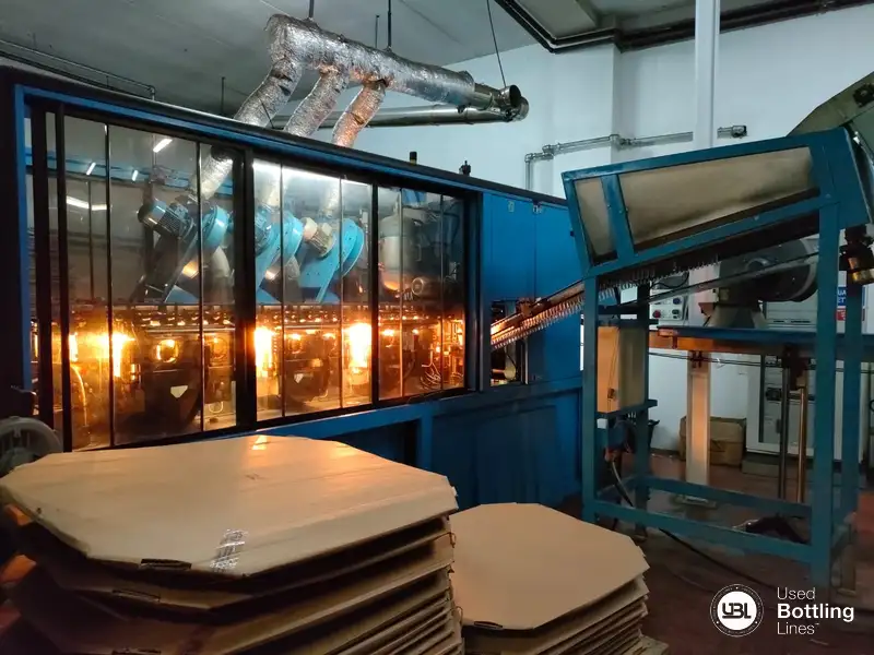 Photo #1 of Used Blow Molding Machine Sipa 8/4 3500 BPH