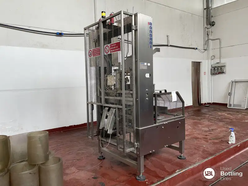 Photo #2 of Used Case Erector Bondani 2009