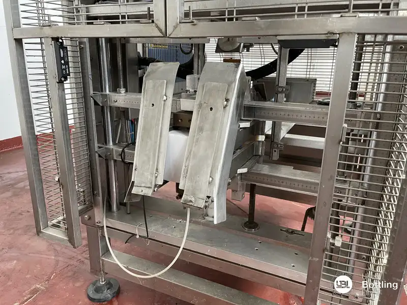 Photo #6 of Used Case Erector Bondani 2009