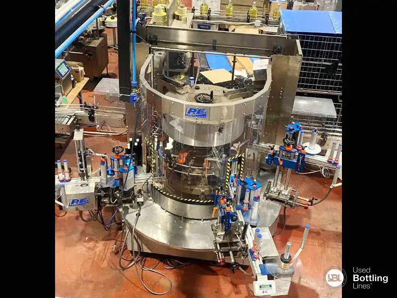 Photo #3 of Used Complete Bottling Line Clifom 2004