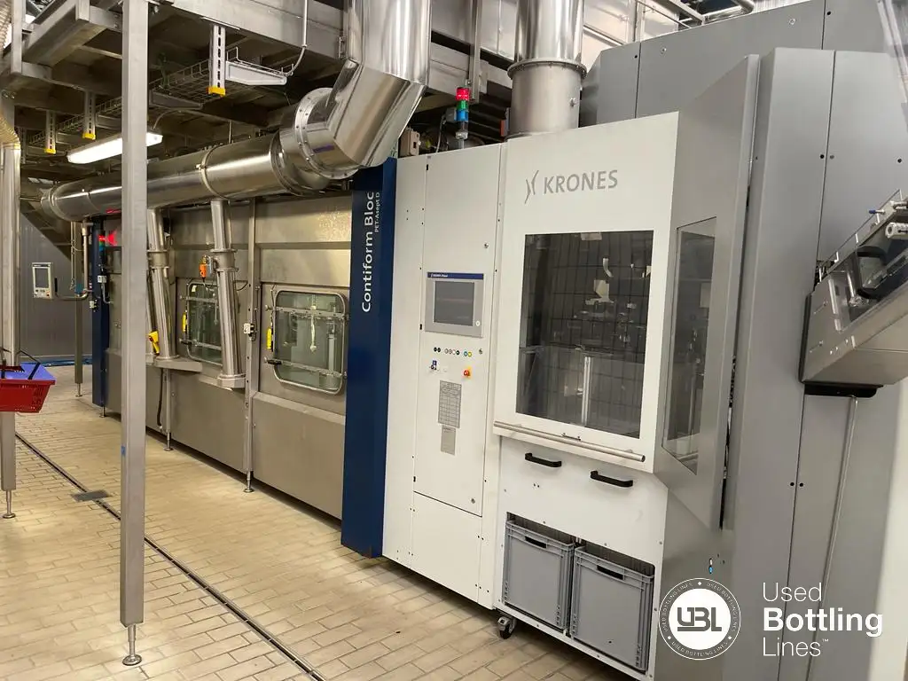 Photo #1 of Used Krones PET Complete Bottling Line 2011