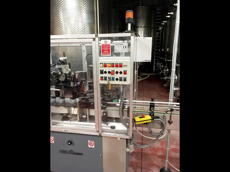 Photo #4 of Used Capsuling Machine Robino and Galandrino 1996