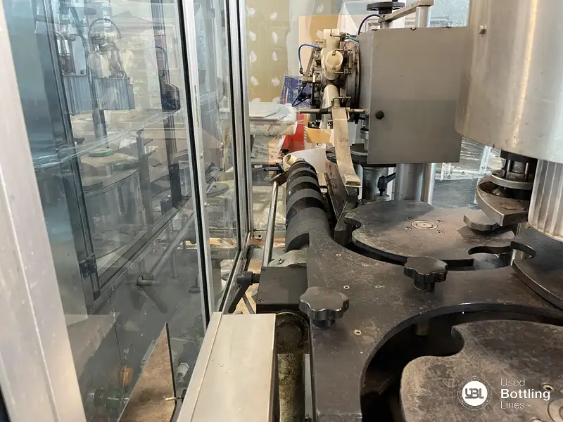 Photo #4 of Used Capsuling Machine Nortan Prisma 1996