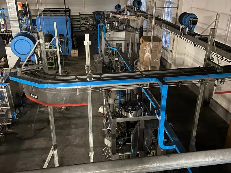 Photo #20 of Used Complete Bottling Line Procomac 2000