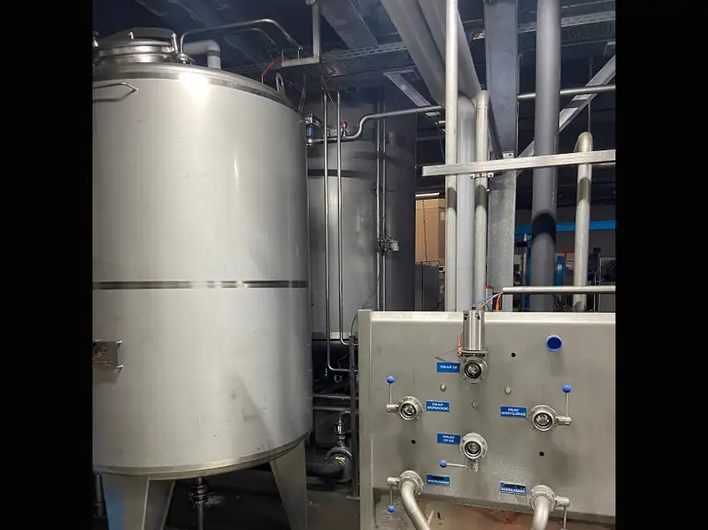 Photo #29 of Used Complete Bottling Line Procomac 2000