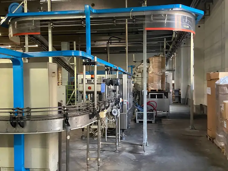 Photo #30 of Used Complete Bottling Line Procomac 2000