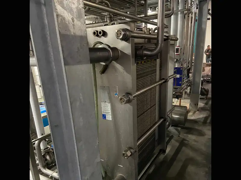 Photo #35 of Used Complete Bottling Line Procomac 2000