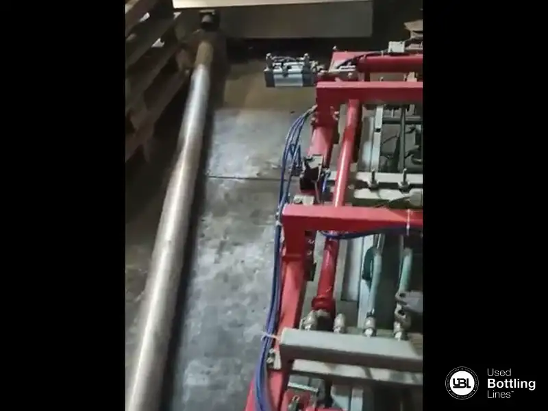 Photo #18 of Used Robot Depalletizer Fanuc 2003