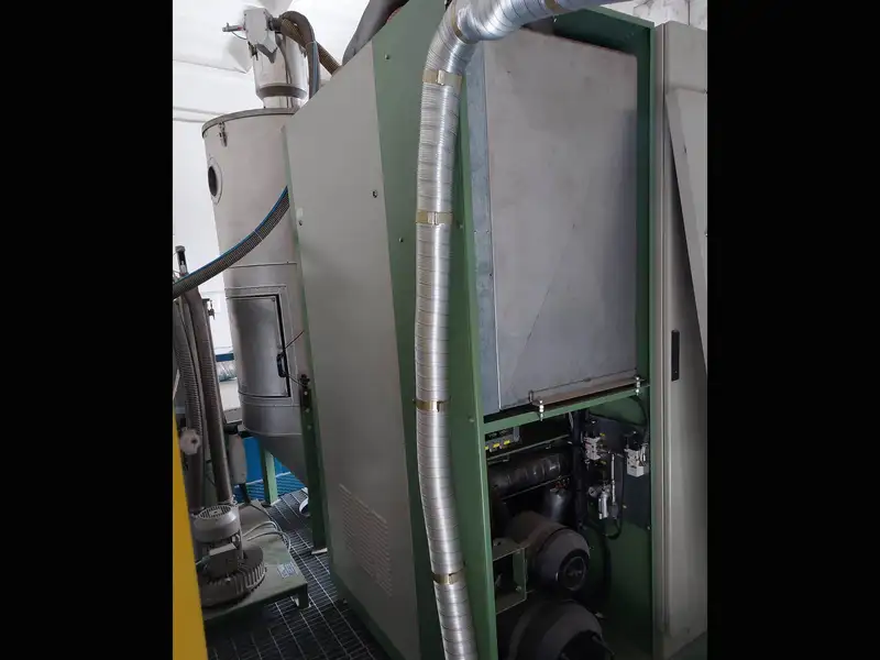 Photo #10 of Used Sipa Blow Molding Machine 1994