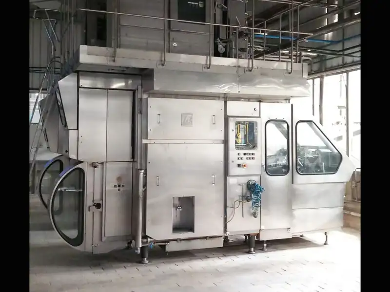 Photo #1 of Tetra Pack Used Filling Machine Tba 8 Base