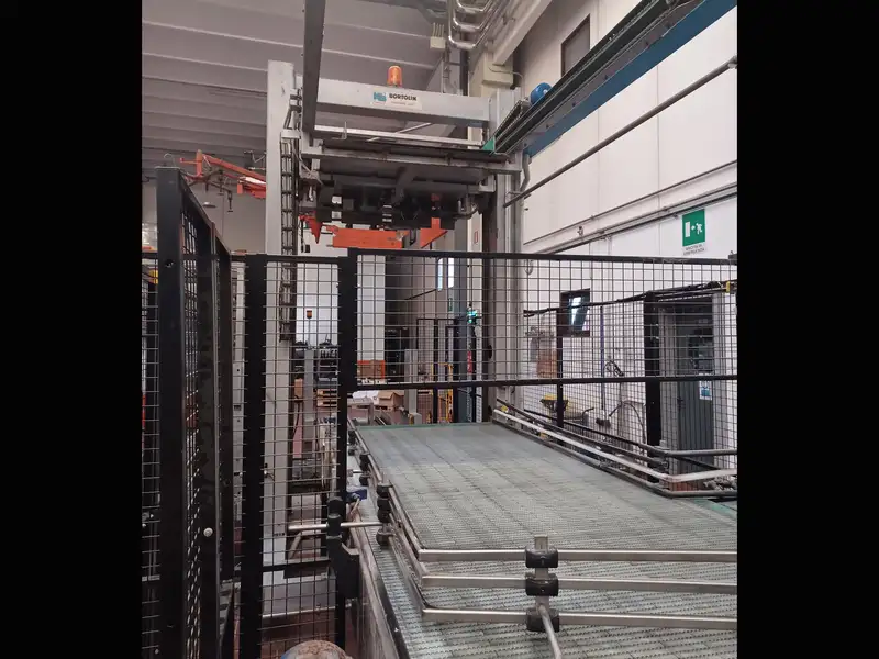 Photo #4 of Gea Procomac Used Complete Bottling Line up to 11000 bph