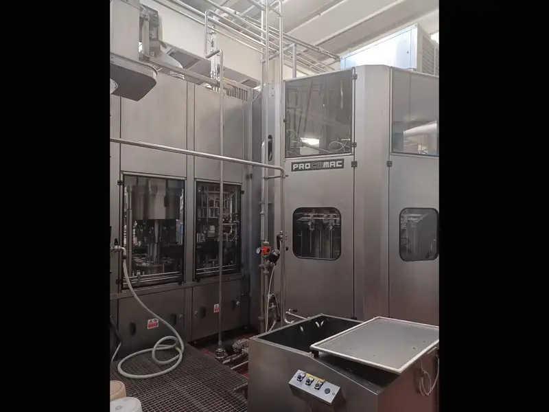 Photo #26 of Gea Procomac Used Complete Bottling Line up to 11000 bph