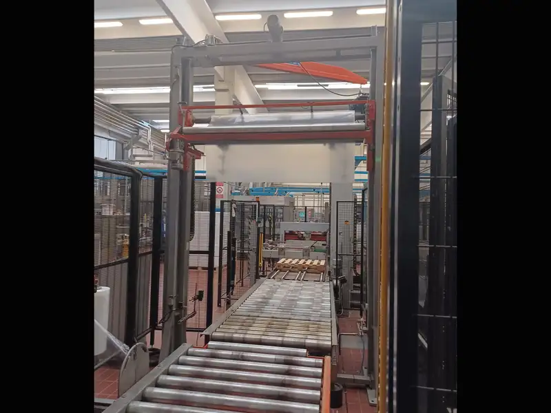 Photo #31 of Gea Procomac Used Complete Bottling Line up to 11000 bph