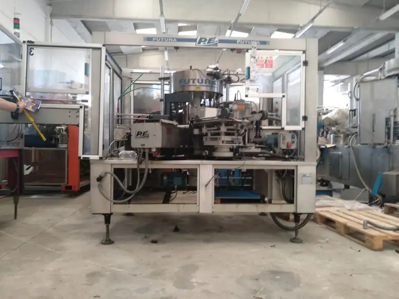 Photo #1 of PE Used Labeling Machine Futura 1999