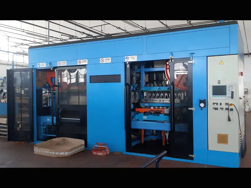 Photo #1 of Sipa Blow Molding Machine 2001