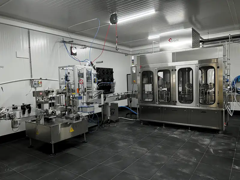 Photo #1 of Used Automatic Filling Monoblock with Labeller 2022