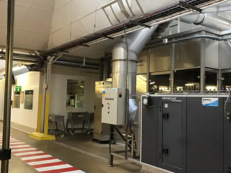 Photo #9 of Krones Used Filling Monoblock for Still Water 2004