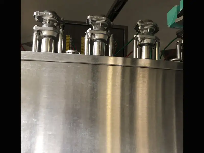 Photo #39 of Krones Used Filling Monoblock for Still Water 2004