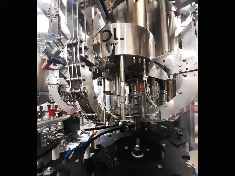 Photo #14 of Used Complete Bottling Line for PET and Glass 2007