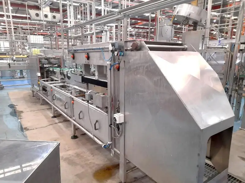 Photo #23 of Used Complete Bottling Line for PET and Glass 2007