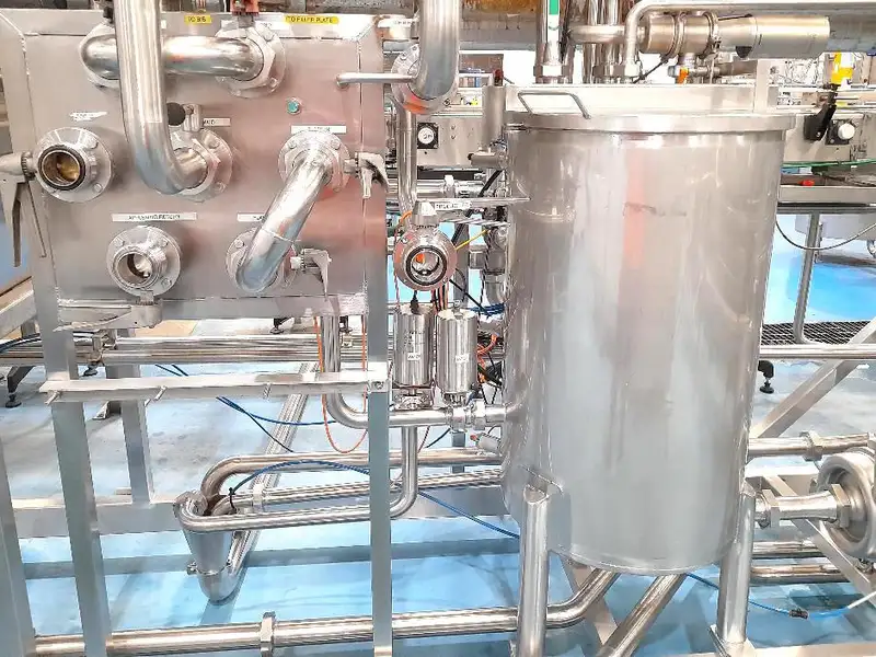 Photo #28 of Used Complete Bottling Line for PET and Glass 2007