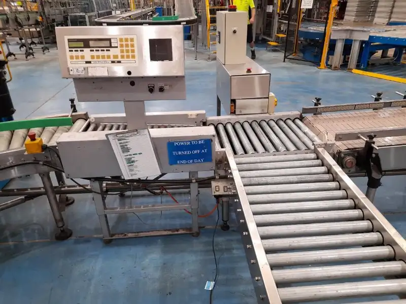 Photo #39 of Used Complete Bottling Line for PET and Glass 2007