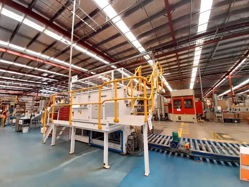 Photo #43 of Used Complete Bottling Line for PET and Glass 2007