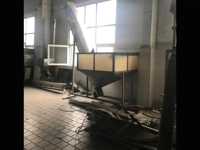 Photo #5 of Used revised Sipa Rotary Blow Molding Machine 2008