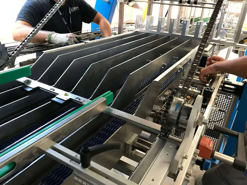 Photo #4 of Used Shrink Wrapper SMI LSK 30P year 2004