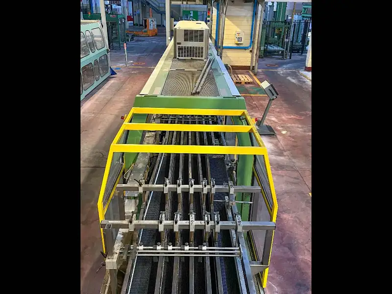 Photo #16 of Used Shrink Wrapper SMI SK 450T – 45 ppm – tray