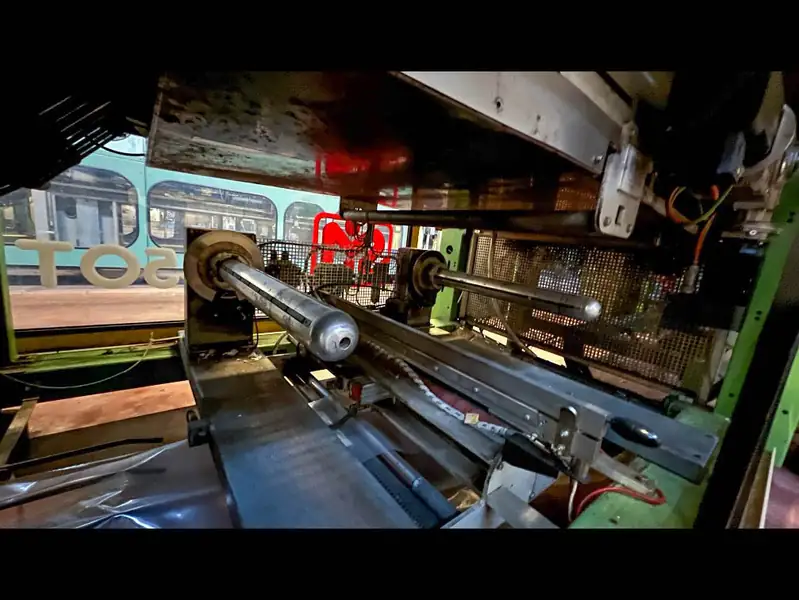 Photo #17 of Used Shrink Wrapper SMI SK 450T – 45 ppm – tray